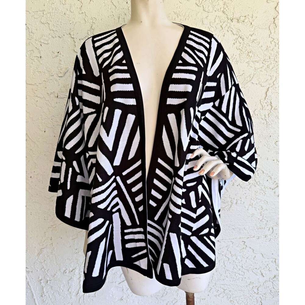 MISOOK Black White Print Reversible Open Front Cardigan Sweater Cape Petite PXL